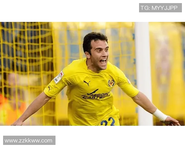 87年足球明星的辉煌岁月与传奇故事回顾 87年足球明星的辉煌岁月与传奇故事回顾